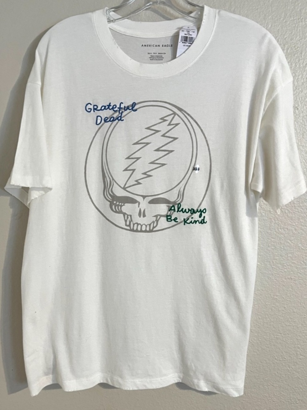 Grateful Dead T-Shirt Women's XS/S Always Be Kind American Eagle
